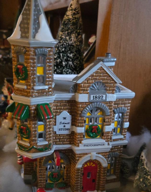 Sale Photo Thumbnail #34