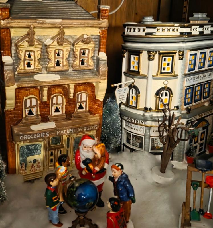 Sale Photo Thumbnail #44