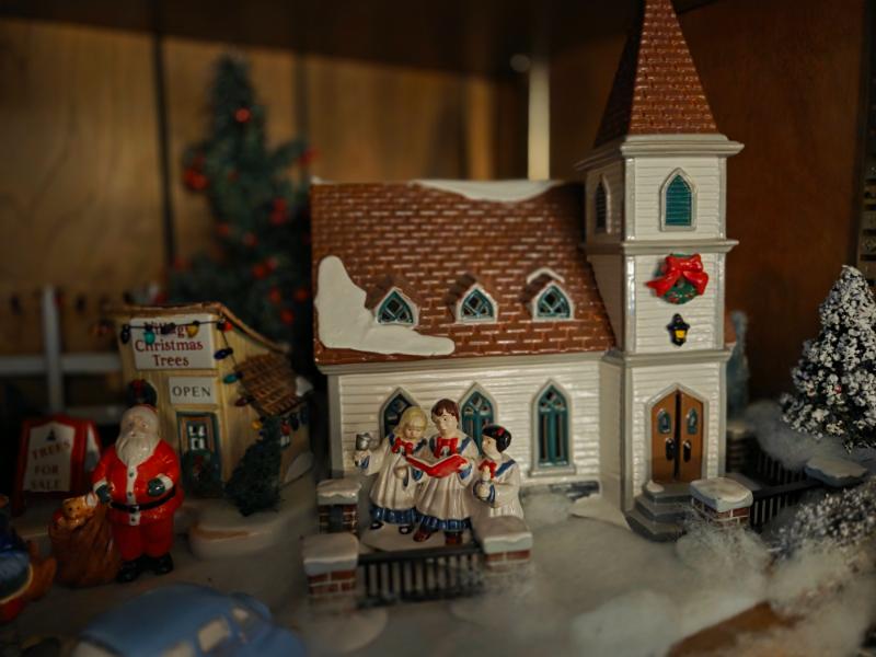 Sale Photo Thumbnail #38