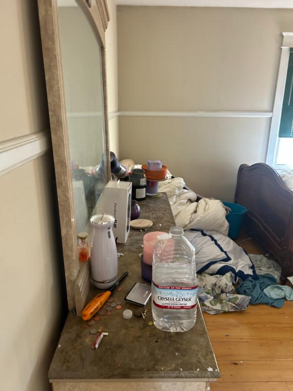 Sale Photo Thumbnail #37