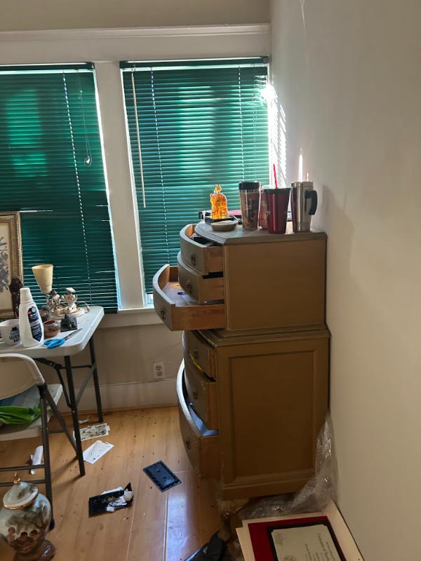 Sale Photo Thumbnail #29