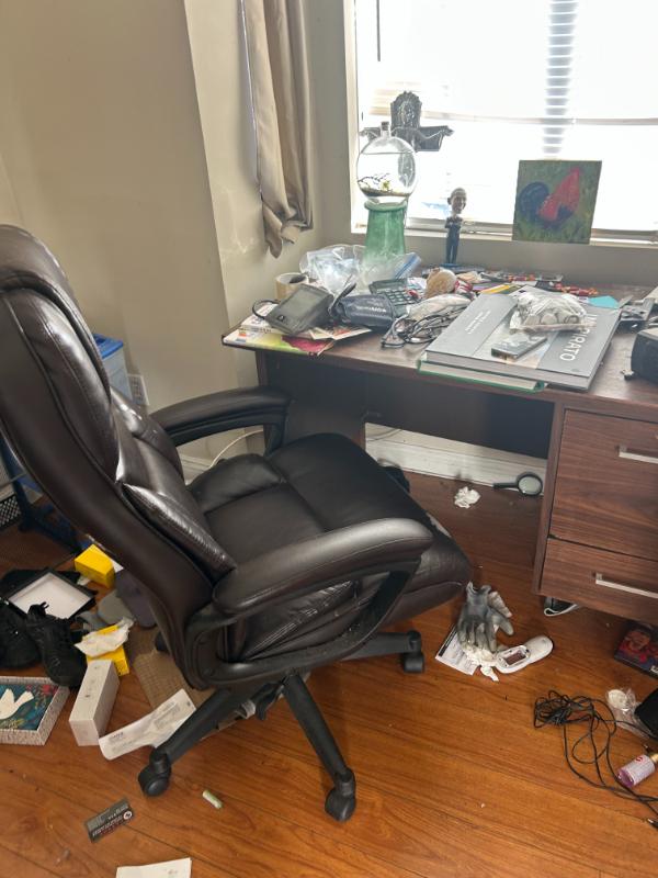 Sale Photo Thumbnail #20