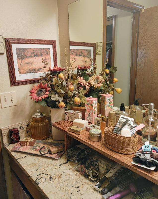 Sale Photo Thumbnail #102