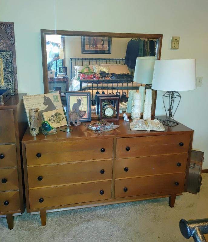 Sale Photo Thumbnail #90