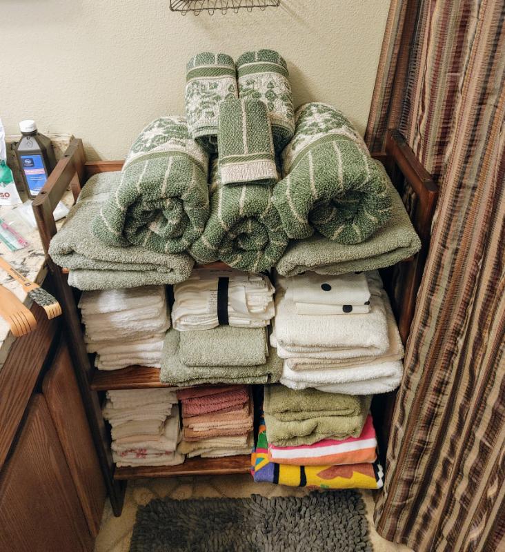 Sale Photo Thumbnail #101