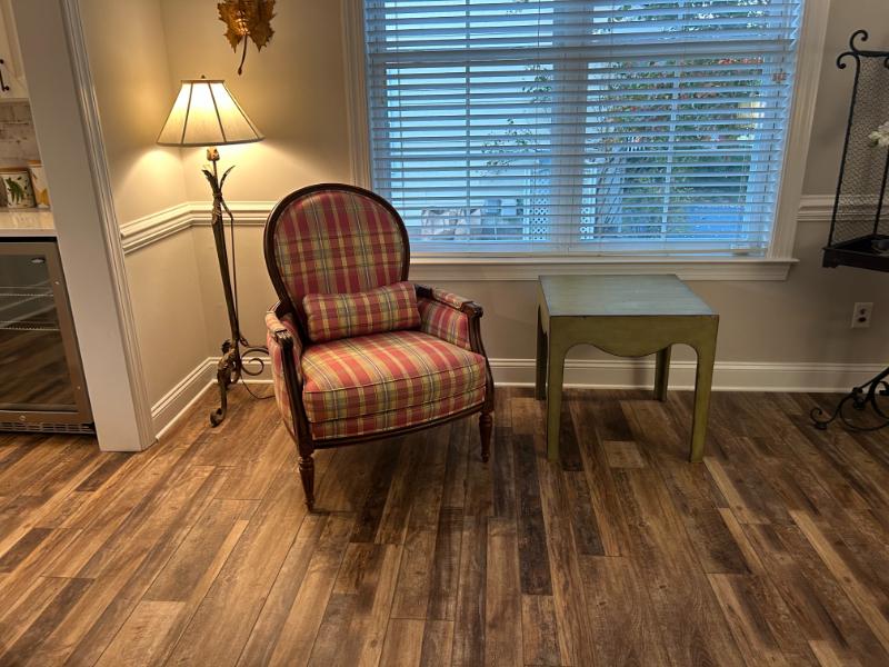 Sale Photo Thumbnail #2