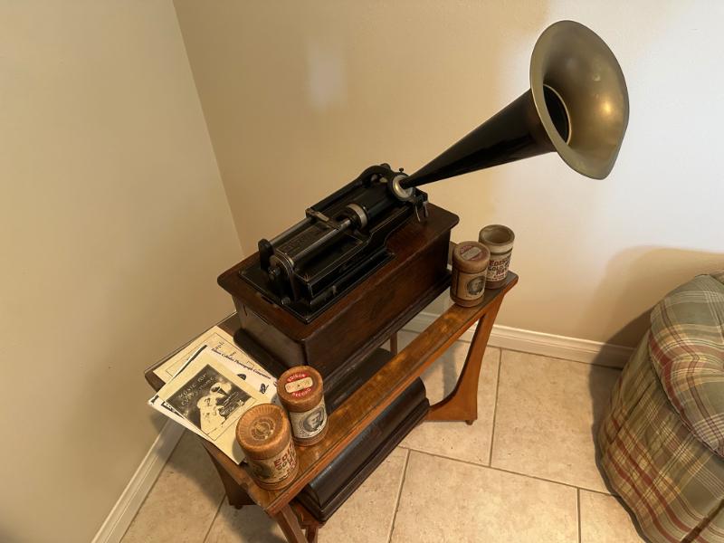 Sale Photo Thumbnail #86