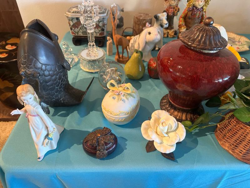 Sale Photo Thumbnail #3