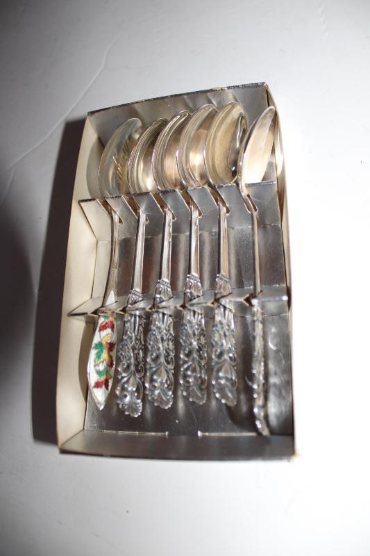 Sale Photo Thumbnail #318