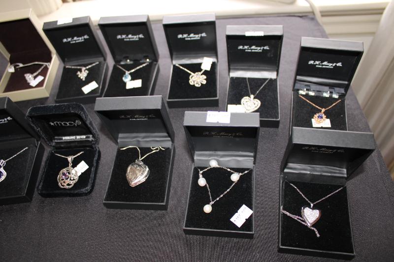 Sale Photo Thumbnail #241