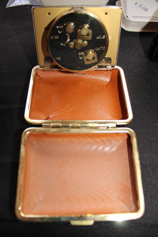 Sale Photo Thumbnail #249