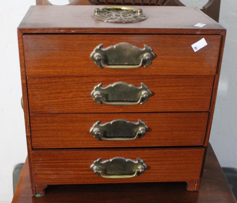 Sale Photo Thumbnail #80