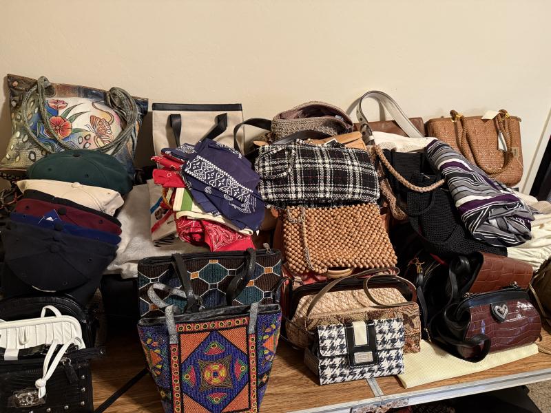 Sale Photo Thumbnail #7