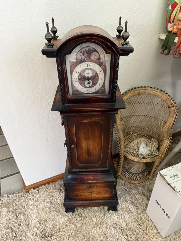 Sale Photo Thumbnail #25