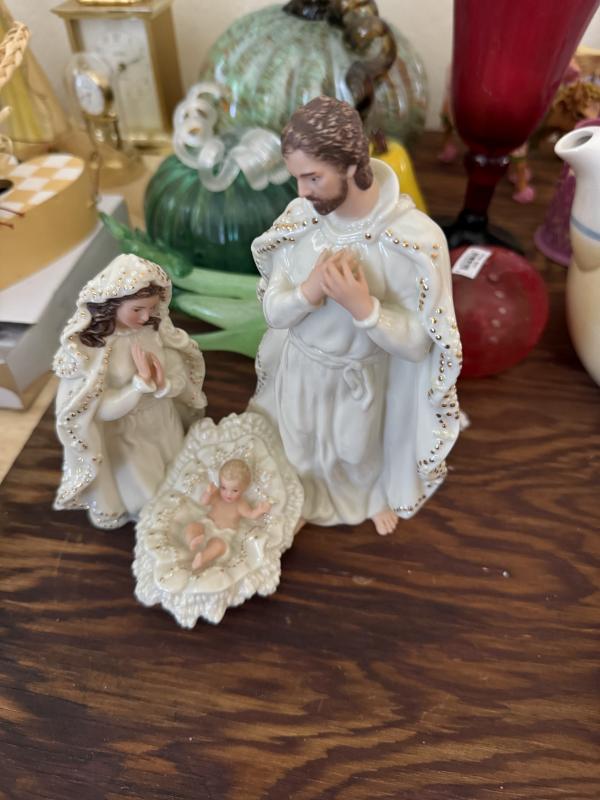 Sale Photo Thumbnail #24