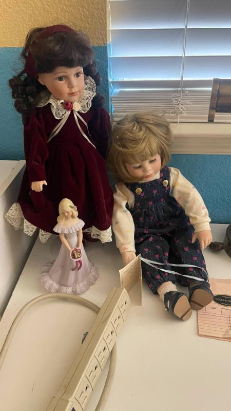 Sale Photo Thumbnail #3