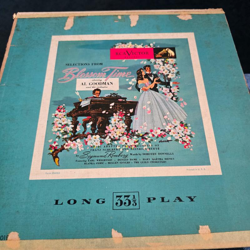 Sale Photo Thumbnail #192