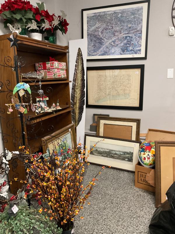 Sale Photo Thumbnail #96