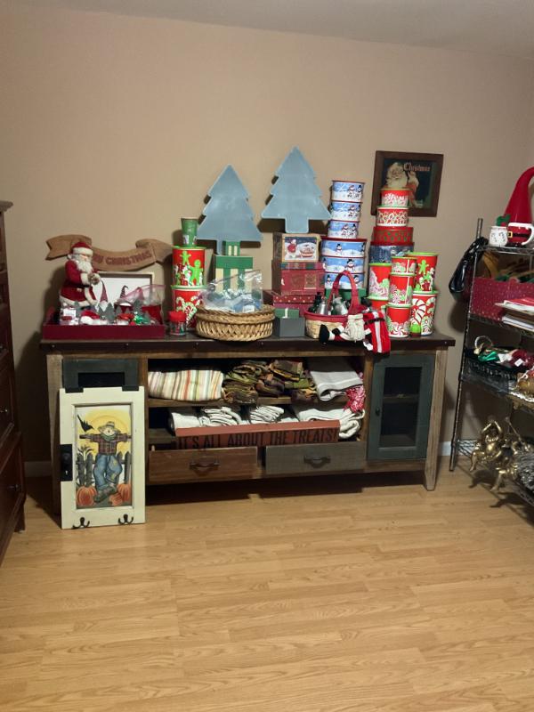 Sale Photo Thumbnail #149