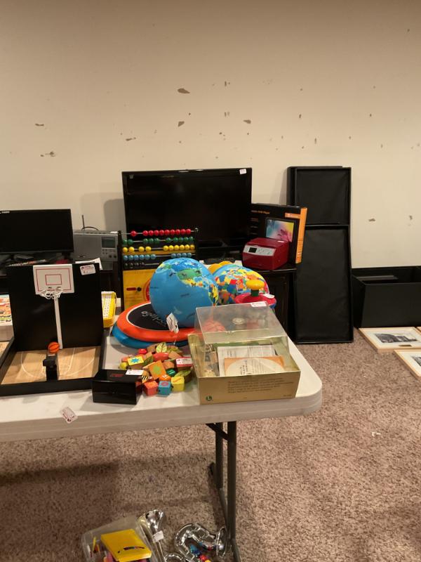 Sale Photo Thumbnail #139