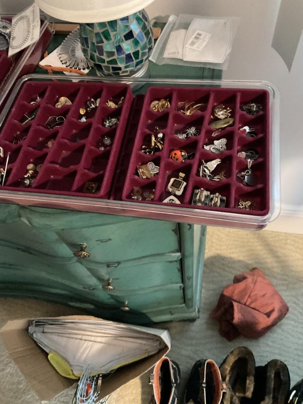 Sale Photo Thumbnail #123