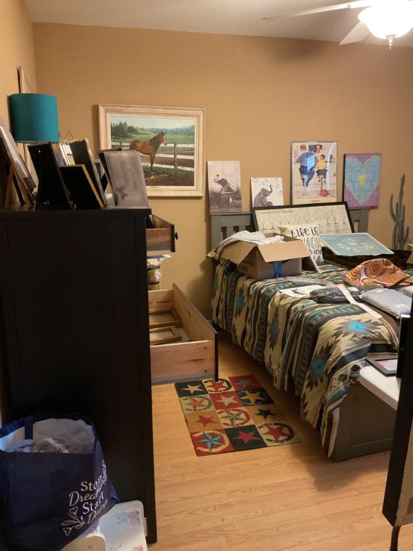 Sale Photo Thumbnail #156