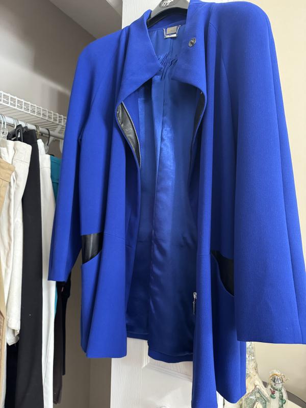 Sale Photo Thumbnail #109