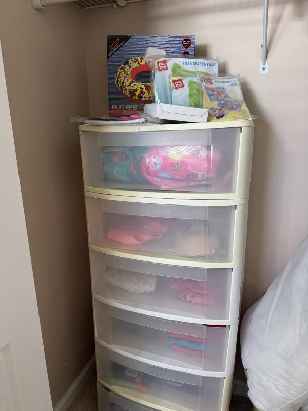 Sale Photo Thumbnail #96