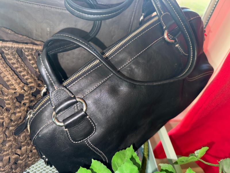 Sale Photo Thumbnail #233