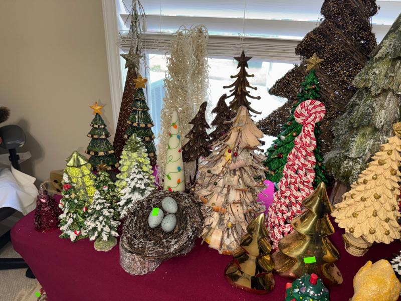 Sale Photo Thumbnail #191