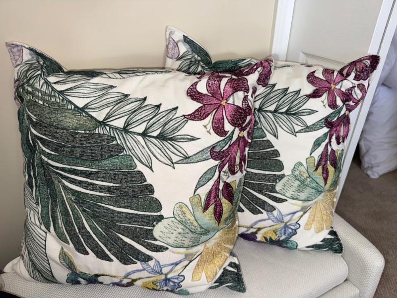 Sale Photo Thumbnail #178