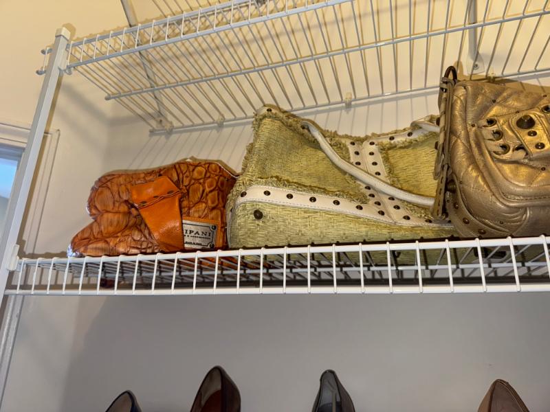 Sale Photo Thumbnail #207