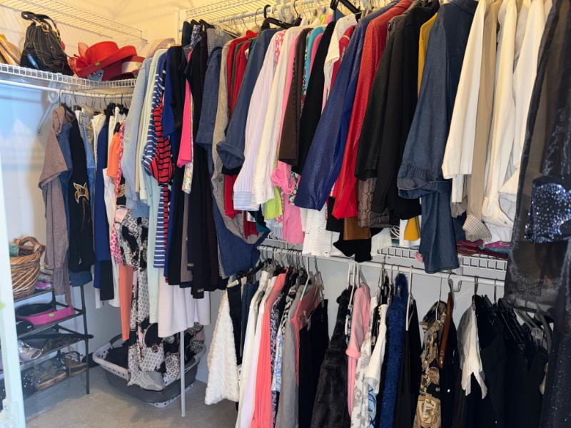 Sale Photo Thumbnail #208