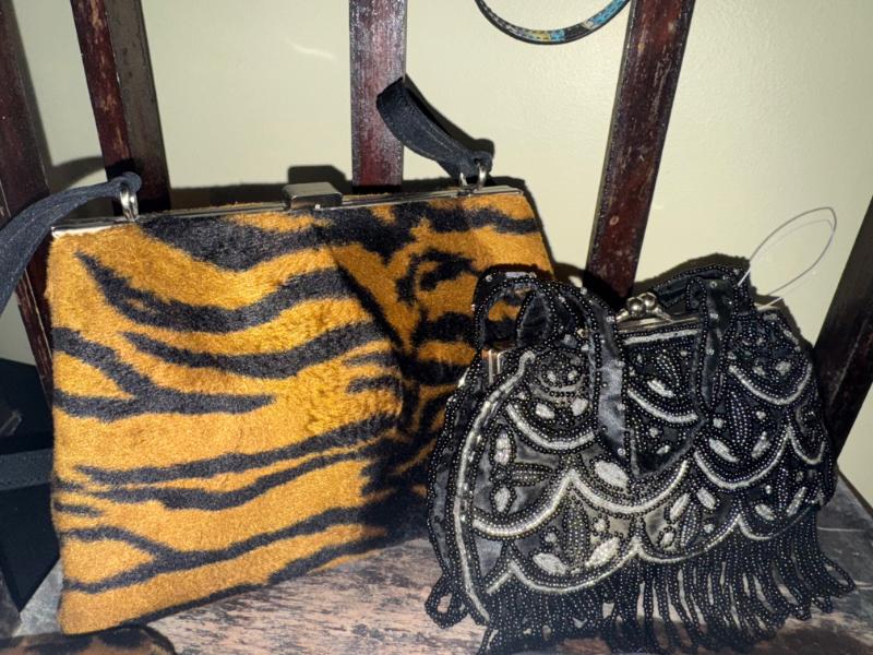 Sale Photo Thumbnail #148