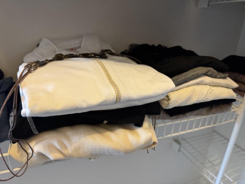 Sale Photo Thumbnail #138