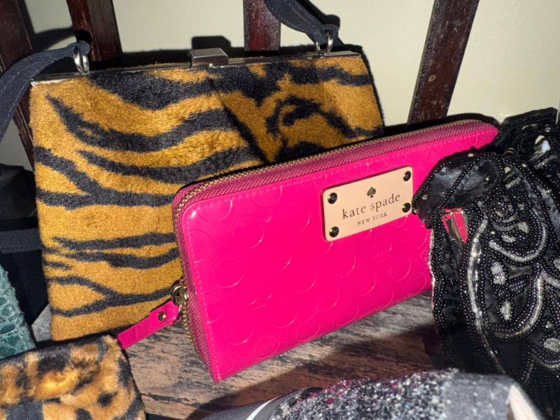 Sale Photo Thumbnail #258