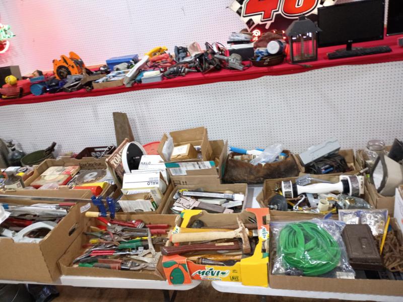 Sale Photo Thumbnail #24