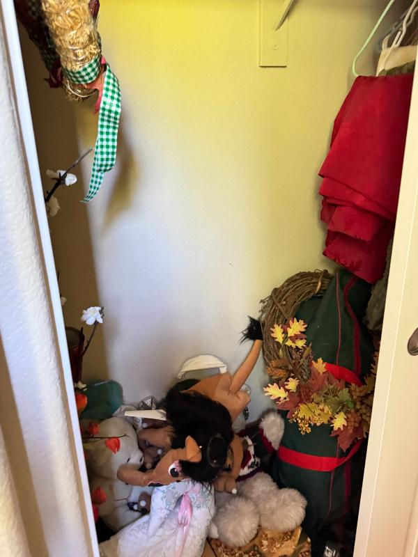 Sale Photo Thumbnail #8