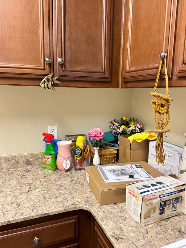 Sale Photo Thumbnail #10