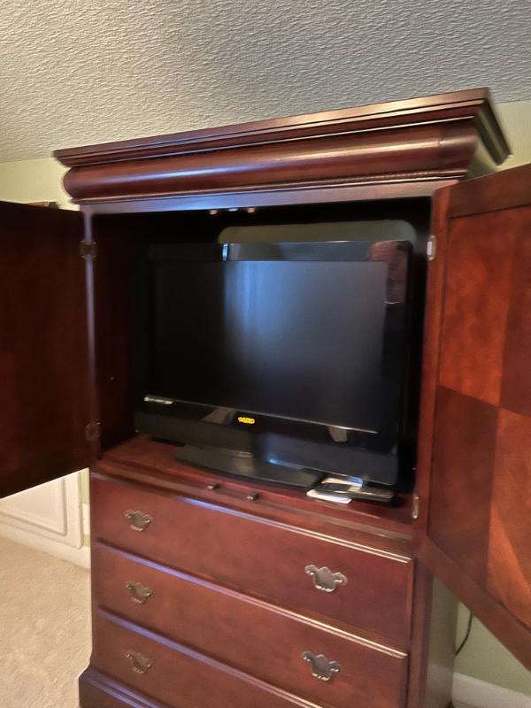 Sale Photo Thumbnail #79