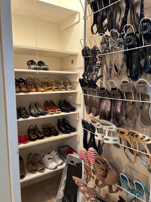 Sale Photo Thumbnail #181