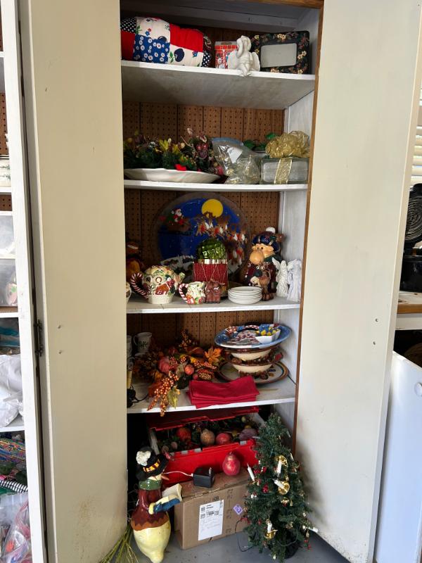 Sale Photo Thumbnail #153