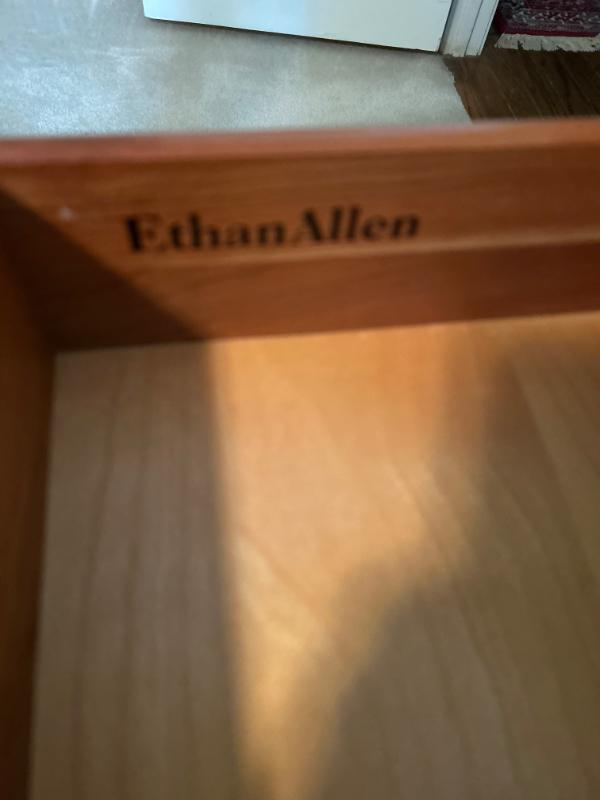 Sale Photo Thumbnail #115