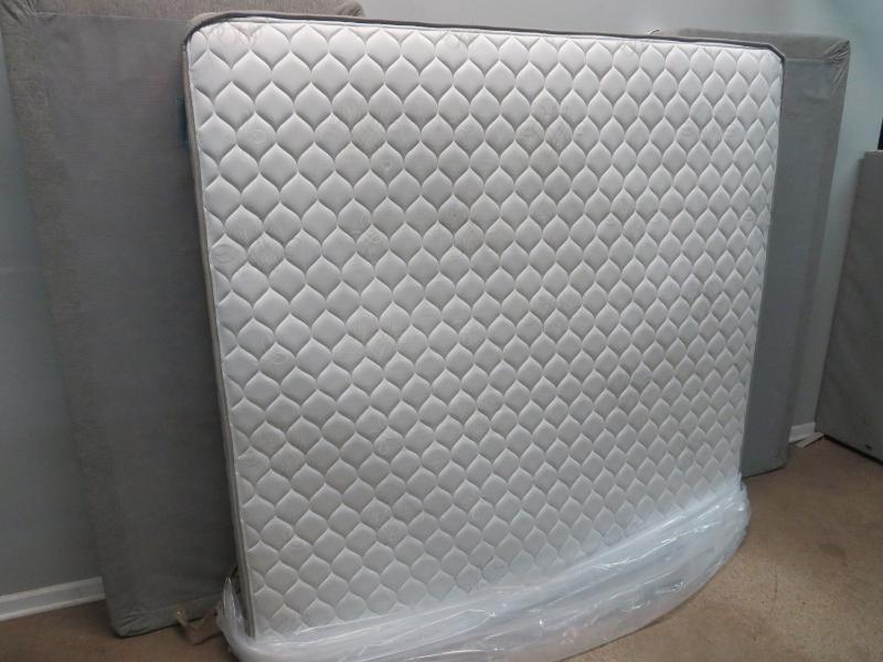 Sale Photo Thumbnail #41