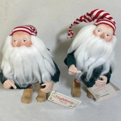 Department 56 Mistleberry Elf Dolls 2pc. 