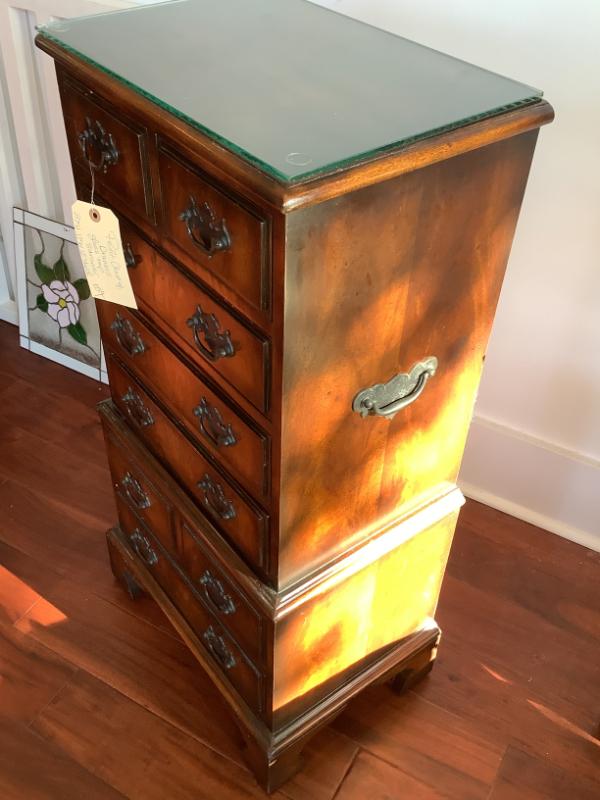 Sale Photo Thumbnail #146