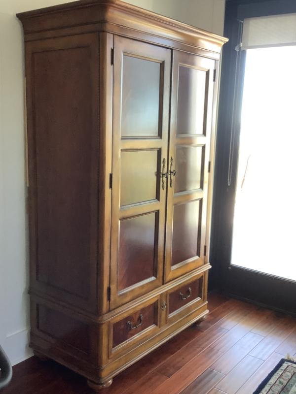 Sale Photo Thumbnail #92