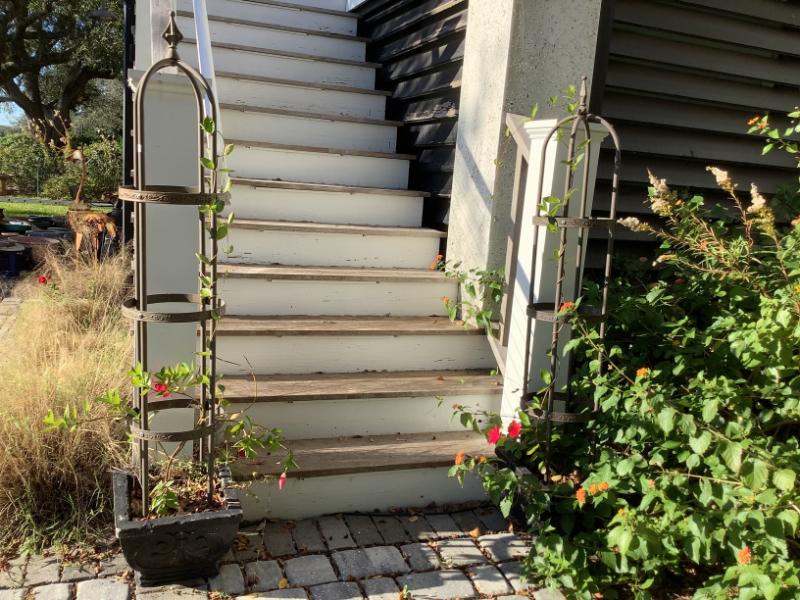 Sale Photo Thumbnail #233