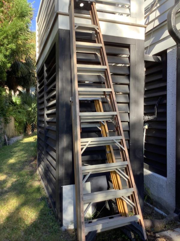 Sale Photo Thumbnail #241