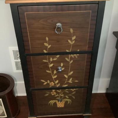 $99 floral design filing cabinet 44"H 22"W 18"depth-one pull needs to be replaced 